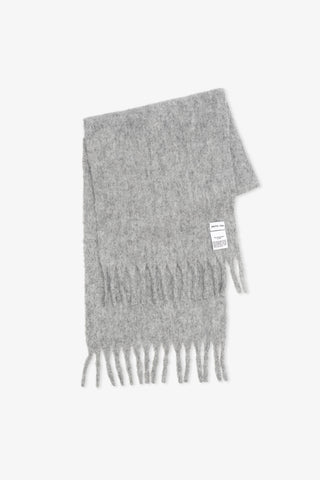 The Reykjavik Scarf with RWS Wool in Grey