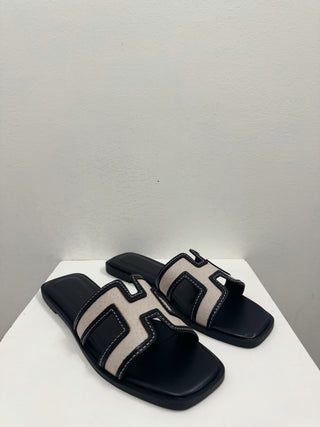 Gordy Contrast Sandal