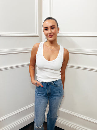 Maria V-neck Blondie