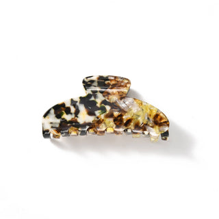 The Elegant Tortoiseshell Claw Clip - Olive Street