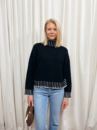 Stitch Detail Turtleneck