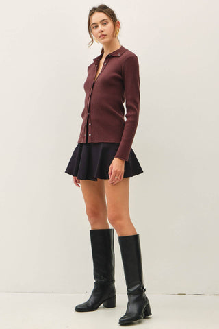 The Snap Button Ribbed Cardigan in Brown
