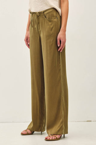 The Air-Washed Wide Leg Pant