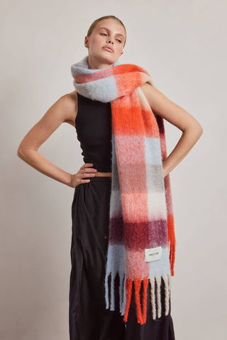 The Reykjavik Scarf in Red/Blue