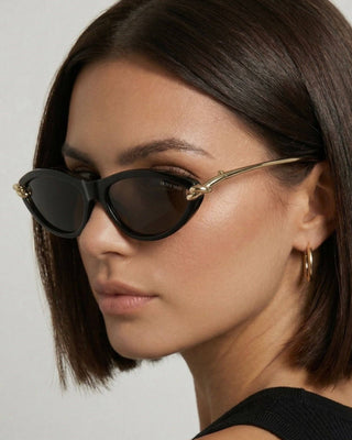 The Saskia Polarized Cat Eye in Black