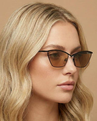 The Devon Polarized Sunglasses in Brown