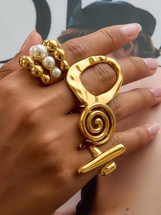 The Non-Tarnish Hammered Oval Ring