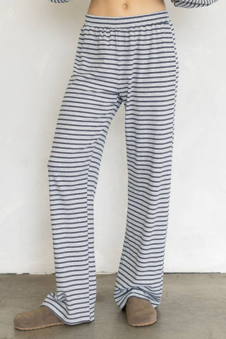 Lorenze Pants: WINE MULTI / L - Olive Street