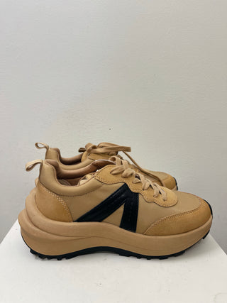 Chunky Tan Sneaker