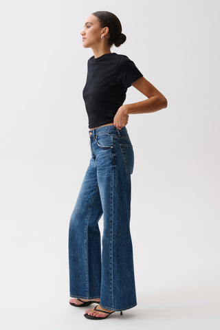 The Larsen Relaxed Flare Jean in Darling