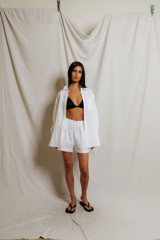The Lorelai Linen Button Down in White - Olive Street