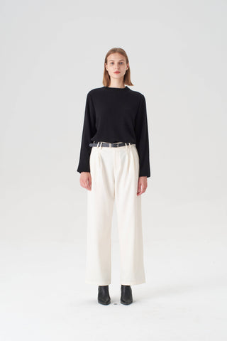 The Crewneck Cashmere Sweater in Black