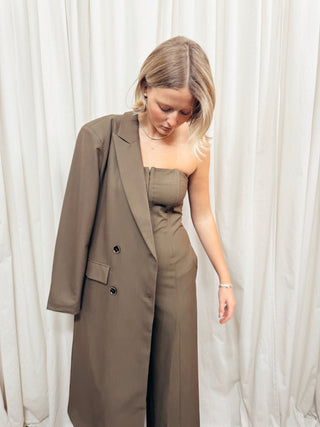 The Structured Long Blazer