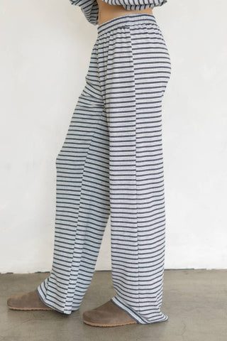 Lorenze Pants: WINE MULTI / L - Olive Street