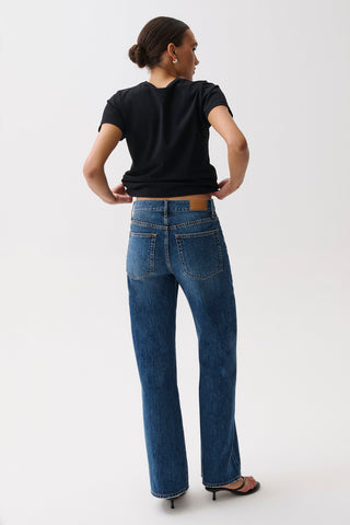 The Larsen Relaxed Flare Jean in Darling