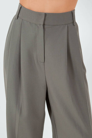 The Pleated Woven Straight Leg Trouser