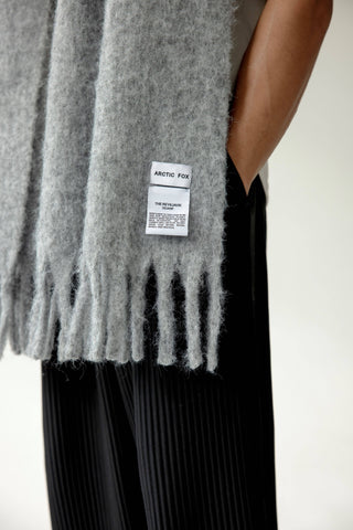 The Reykjavik Scarf with RWS Wool in Grey
