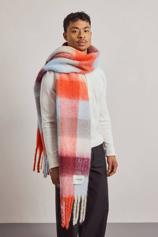 The Reykjavik Scarf in Red/Blue