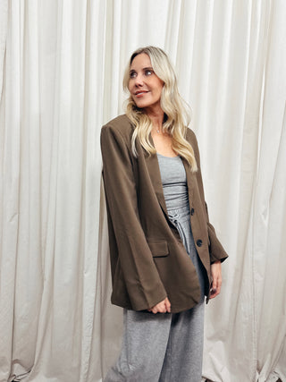 The Relaxed Fit Blazer in Brown