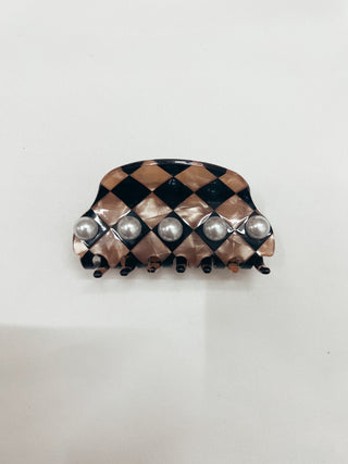Curved Checker Pearl Clip