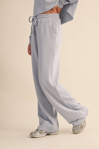 The Super Soft Air Scuba Wide Leg Pant
