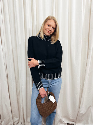 Stitch Detail Turtleneck