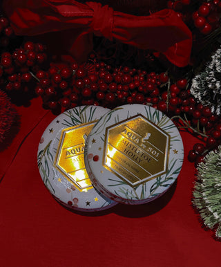 Mistletoe & Holly 9oz Aqua De SOi Tin Candle