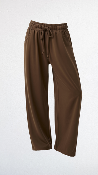 The French Terry Barrel Pant in Brown