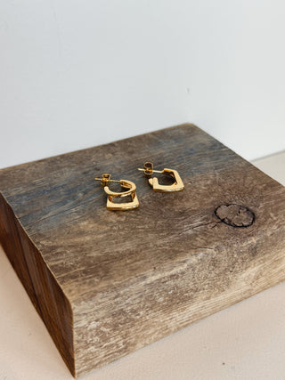 Gold Dipped Geo Layered Earring