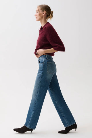 The Cassie Super High Rise Straight Jean in Legend
