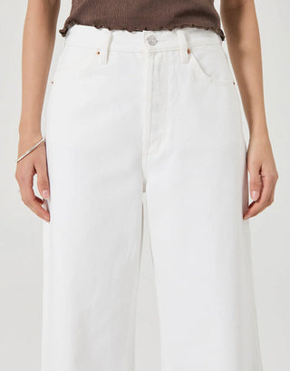 The Relaxed Sailor Long Jean in Vintage White - Olive Street