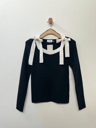 Contrast Bow Sweater