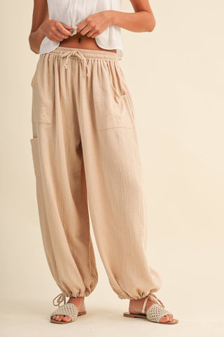 The Adjustable Ankle Drawstring Balloon Pant - Olive Street