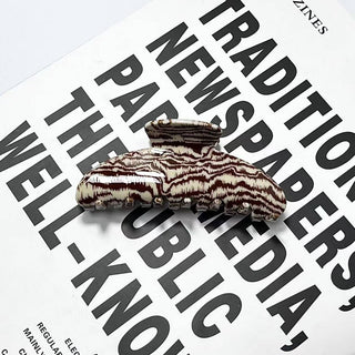 The Vintage Swirl Hair Claw Clip - Olive Street