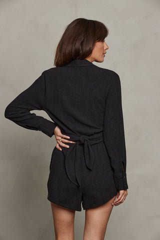 The Rhea Off-Duty Linen Short - Olive Street