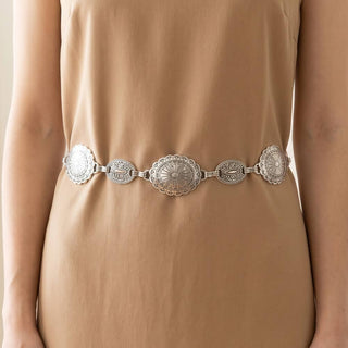The Oval Conch Chain Belt