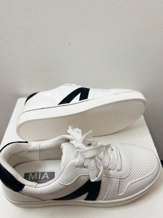 Krew Black Accent Sneaker